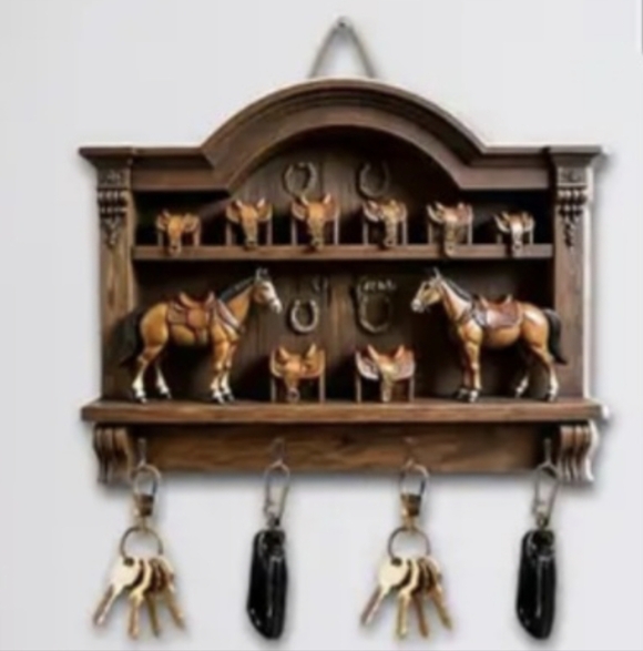 Keychain hanging - Picture 2 of 2